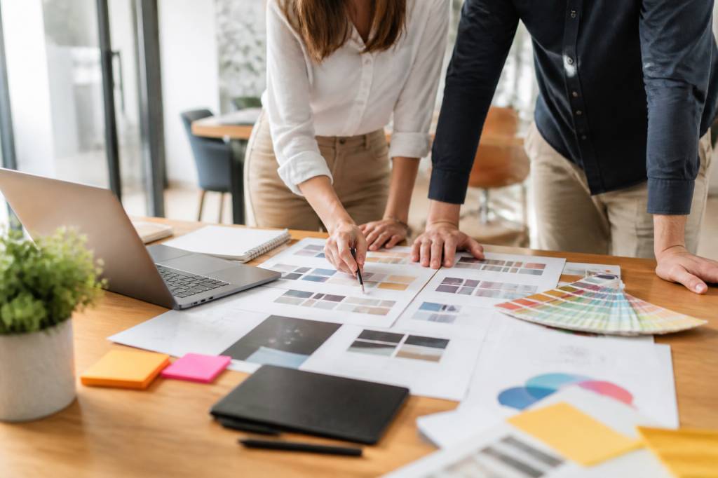 Agence création graphique : comment choisir le bon prestataire pour votre identité visuelle